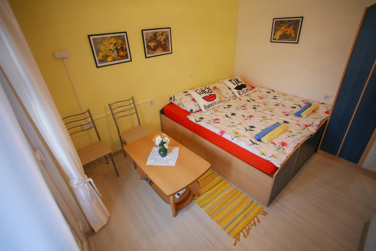 Guesthouse Adi Mostar Exterior foto