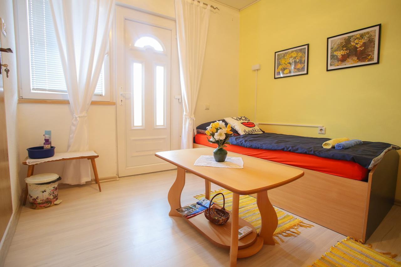 Guesthouse Adi Mostar Exterior foto