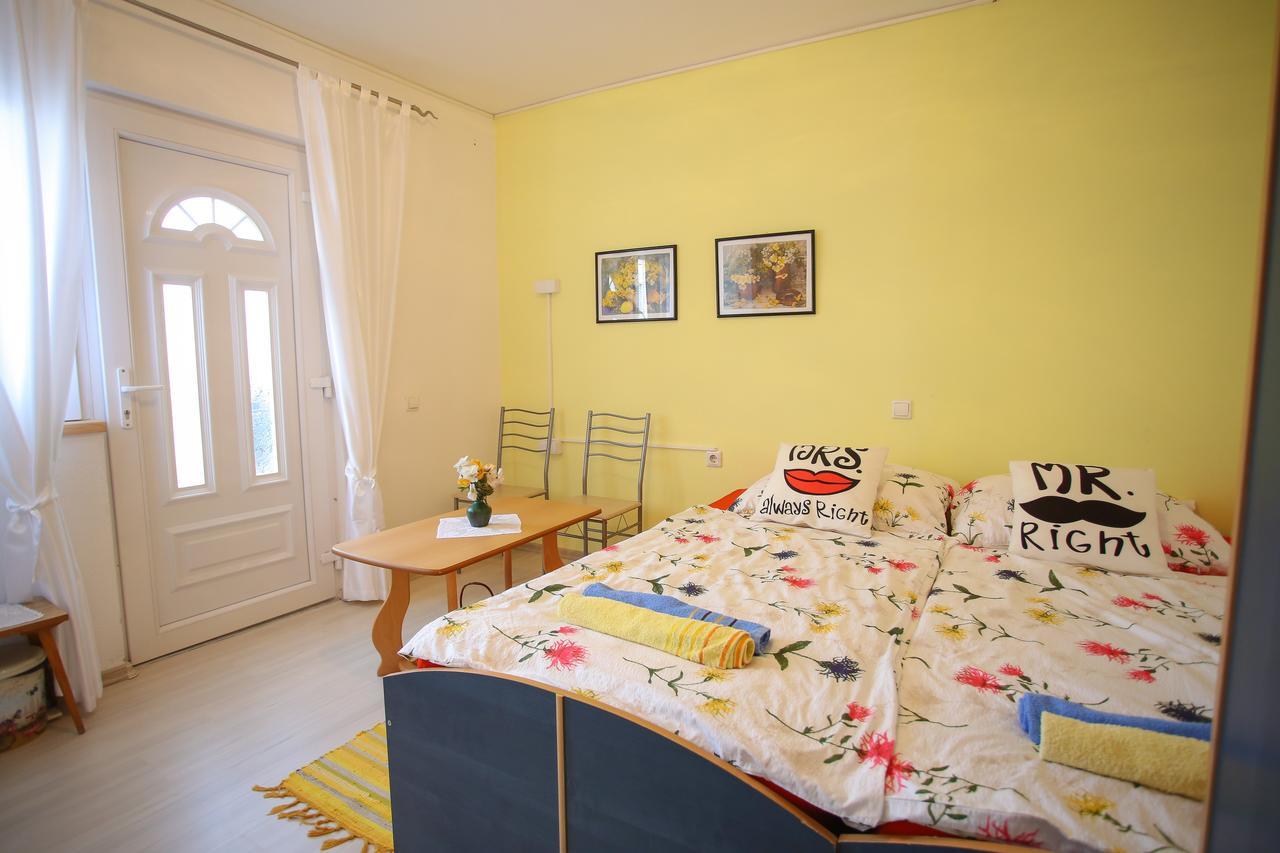 Guesthouse Adi Mostar Exterior foto